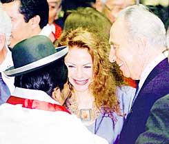 Shimon Peres with Eliane Karp