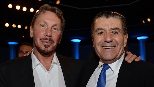 Oracle's Larry Ellison with media tycoon Haim Saban at the FIDF Gala in 2014.
